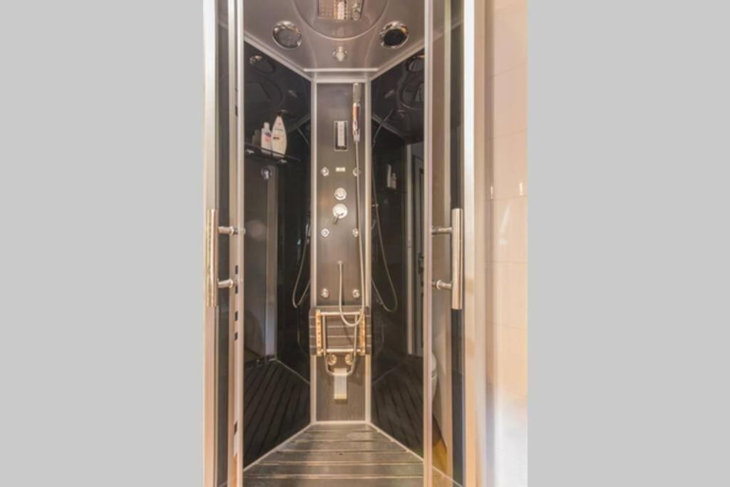 ボーヌ Belena Gold Coastヴィラ エクステリア 写真